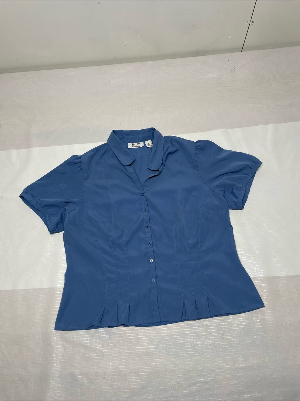 Vintage Classic Short-Sleeve Button-Front Shirt in Blue Sz: 1x